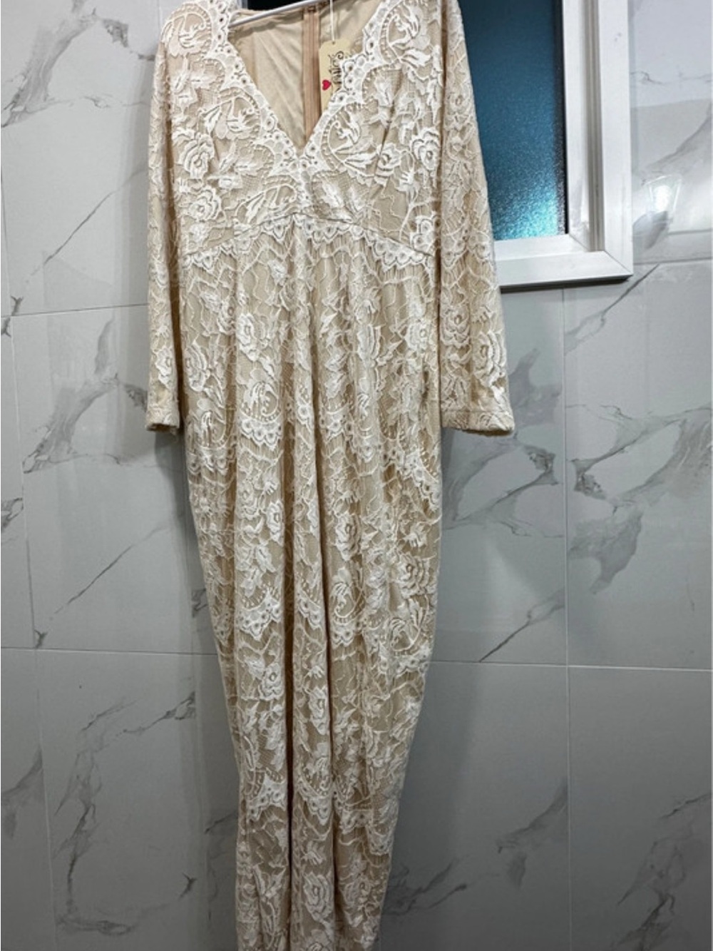 Cream Lace Long-Sleeve Maxi Dress with V-Neck
